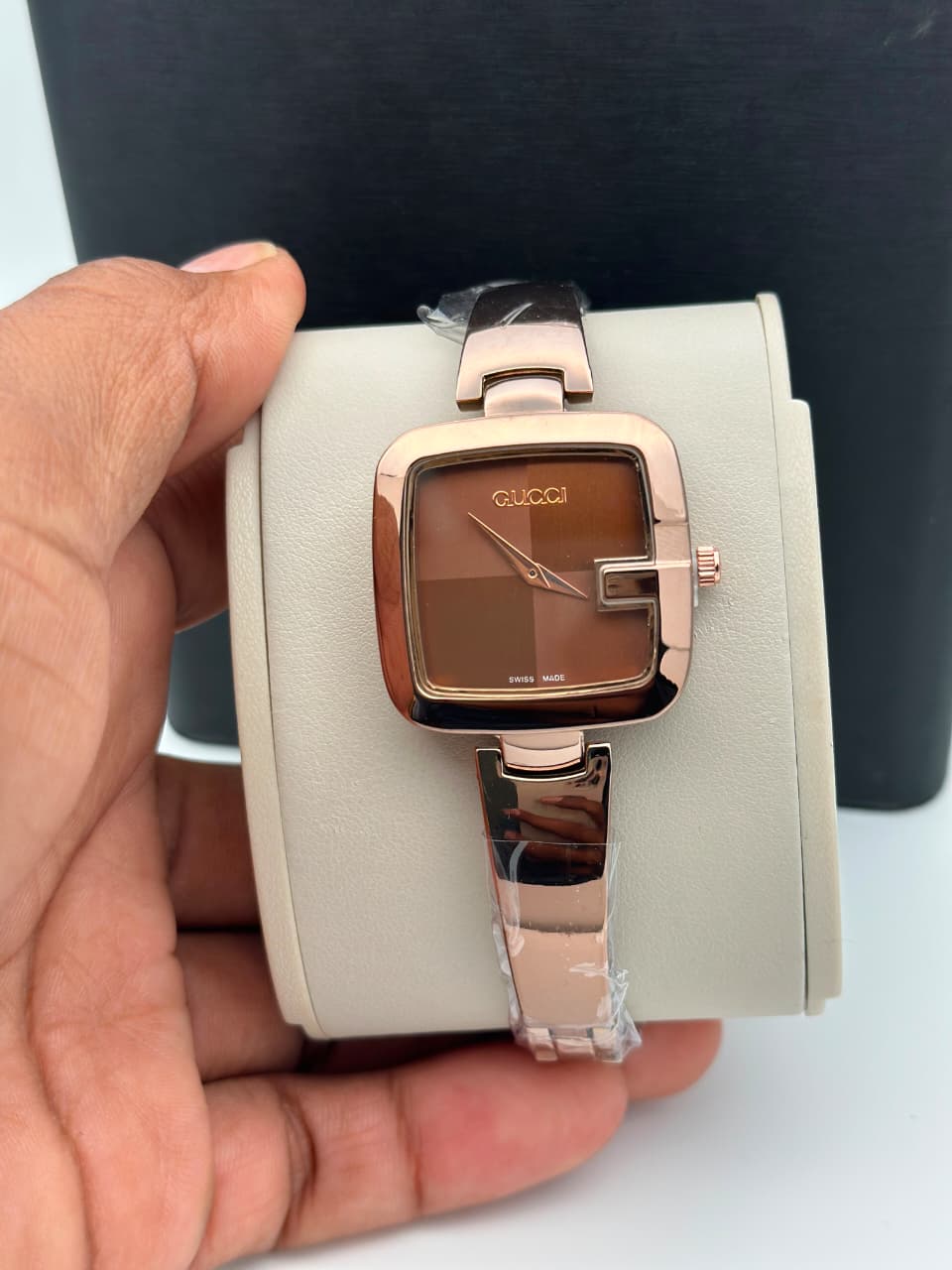 Elegant rose gold square dial women watch